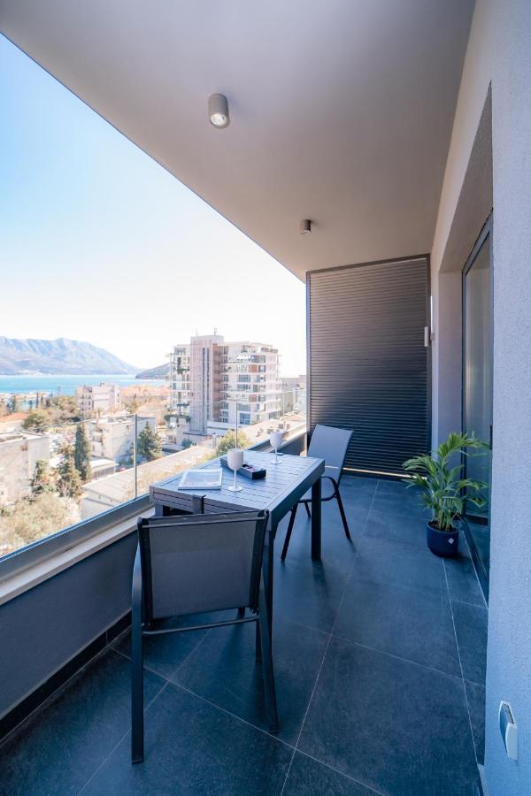 בודווה Royal Residence Apartment מראה חיצוני תמונה